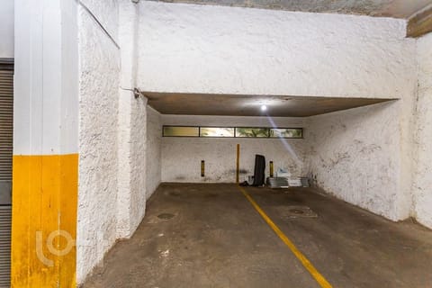 Image 21 - 229453